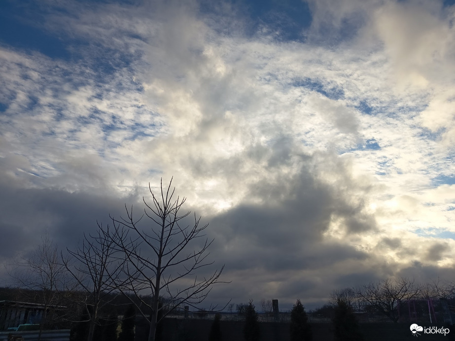 Észlelési fényképek