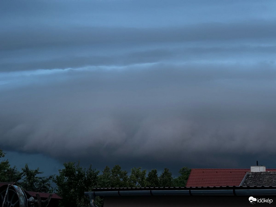 Észlelési fényképek