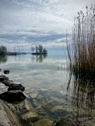 Mai napos-felhős Balaton-part