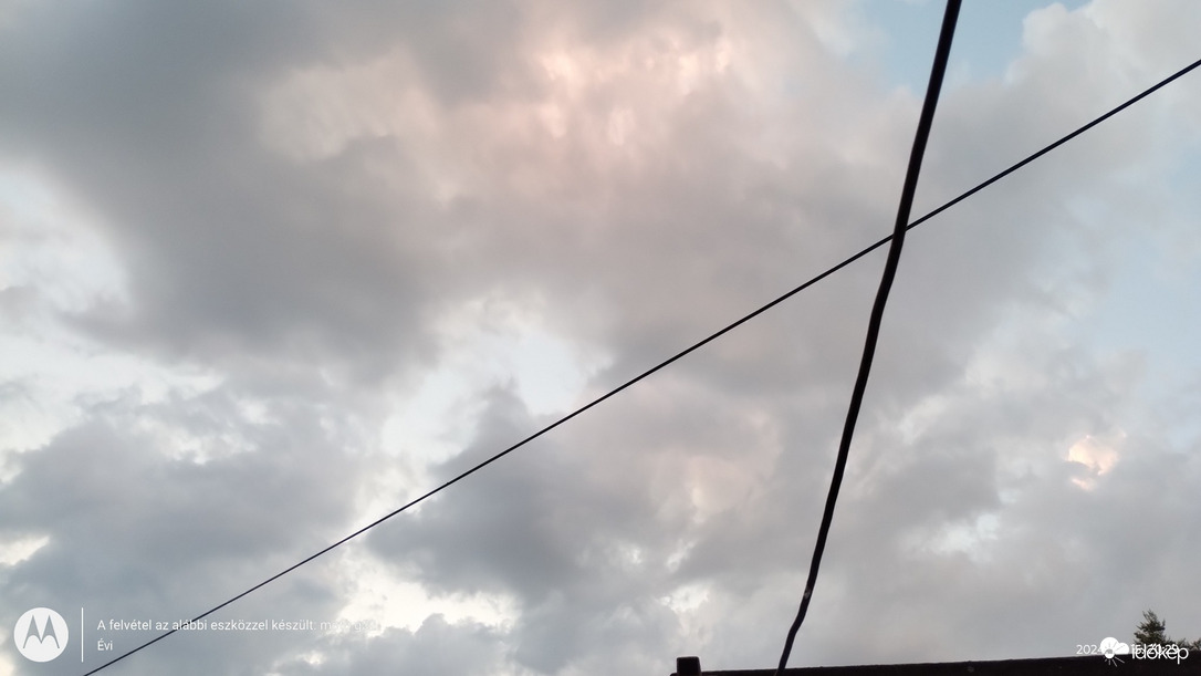 Észlelési fényképek