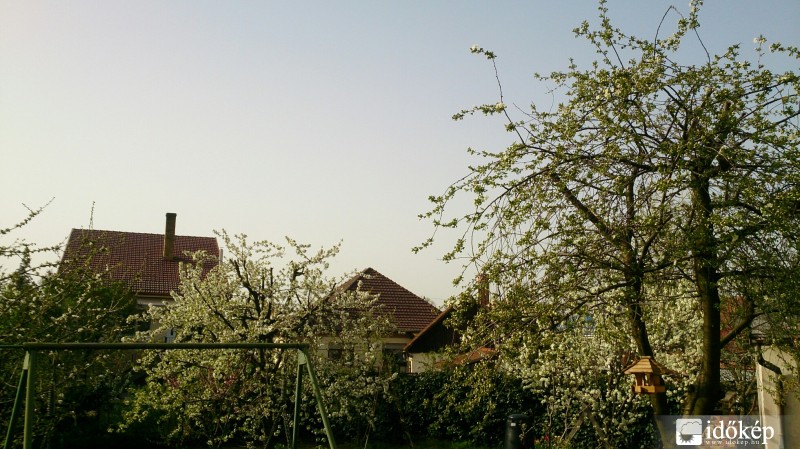 Észlelési fényképek