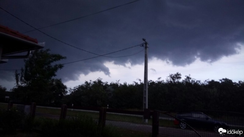 Észlelési fényképek