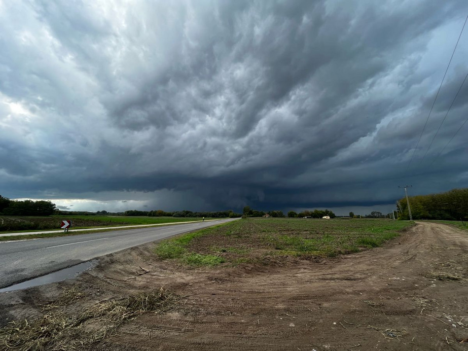 Észlelési fényképek