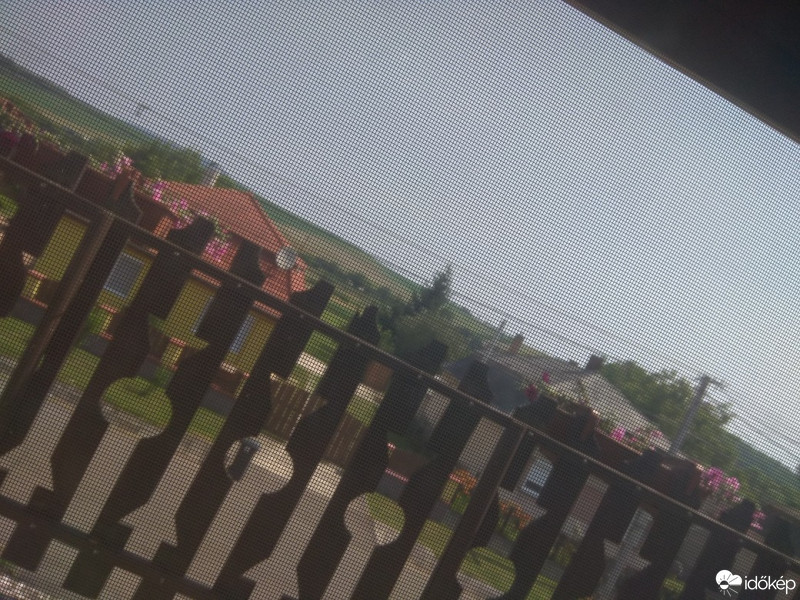 Észlelési fényképek