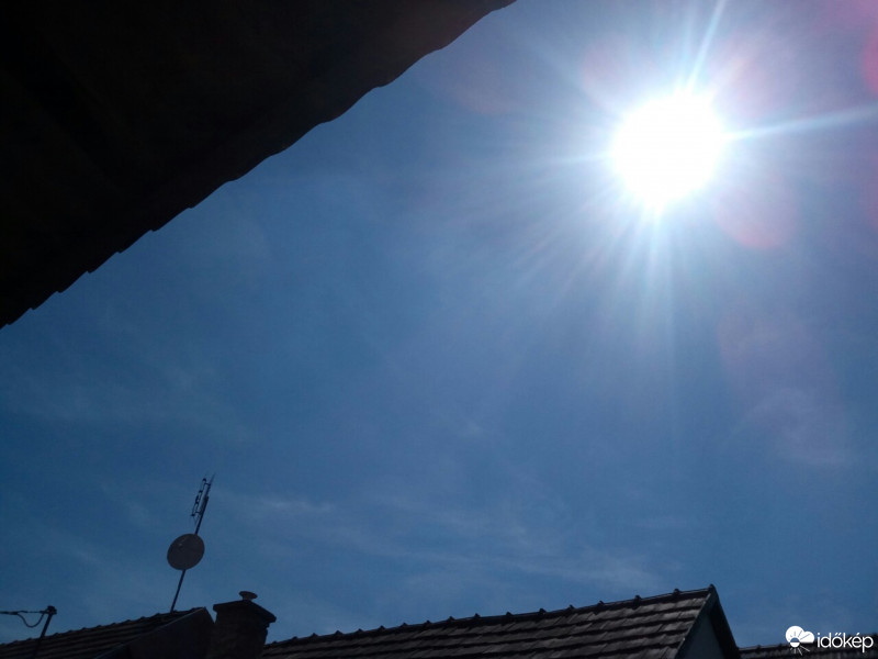 Észlelési fényképek