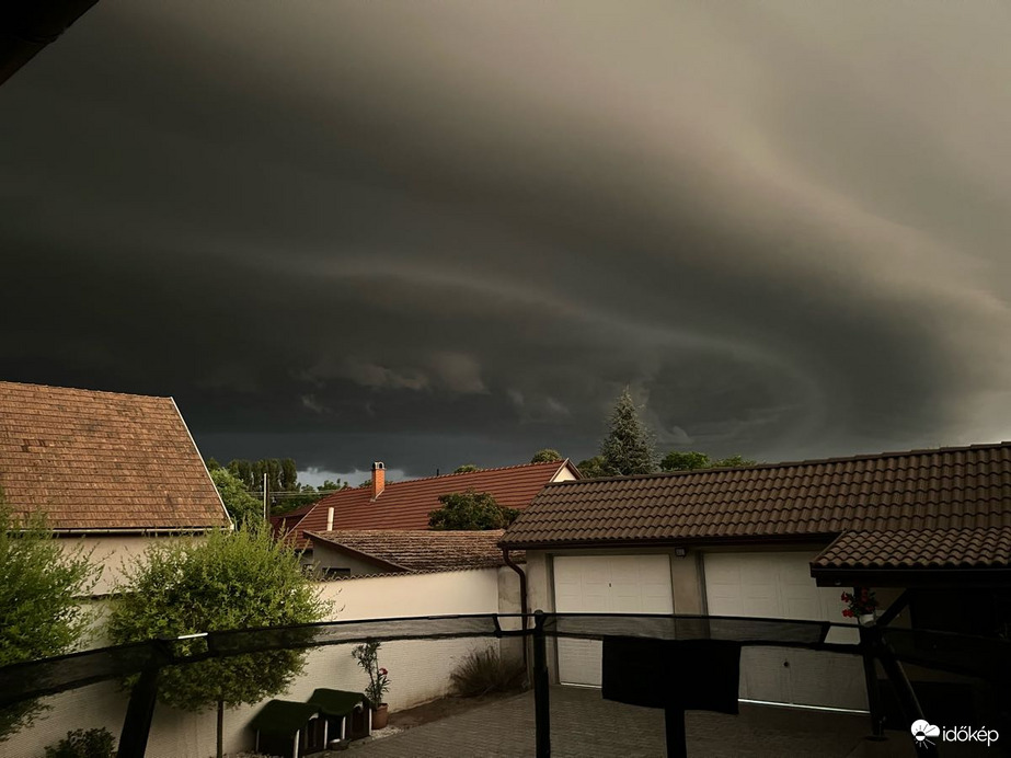 Észlelési fényképek