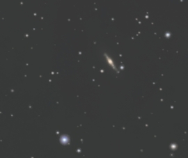 Spindle Galaxis (M102)