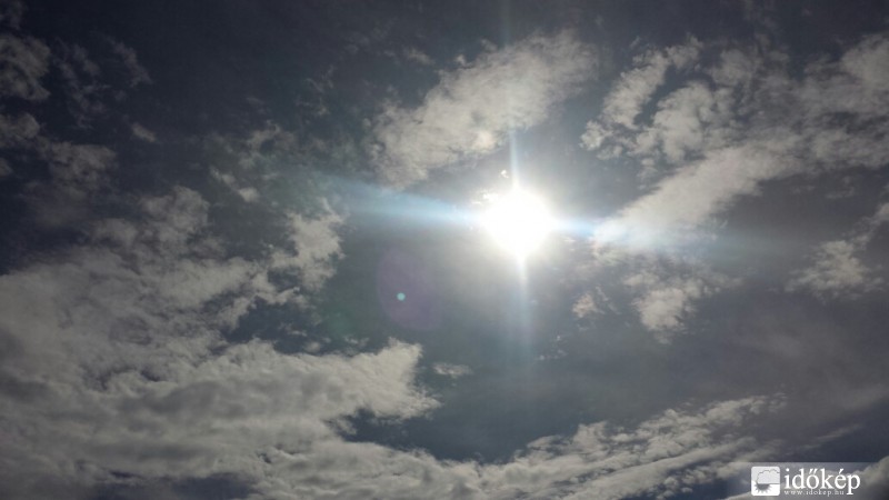 Észlelési fényképek