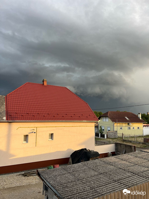 Észlelési fényképek