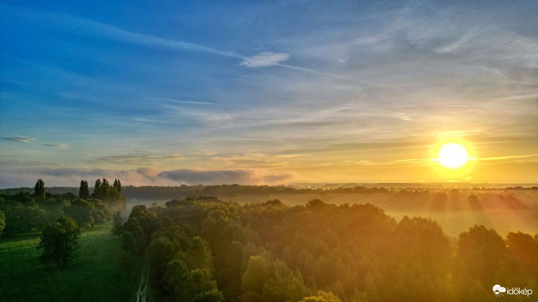 Párás reggel.