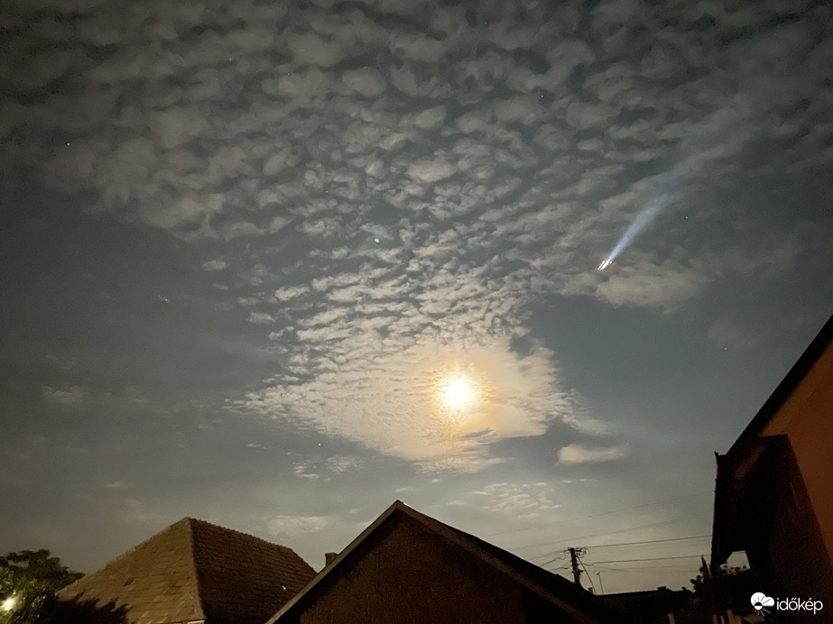 Fátyolos tepülőgéppel