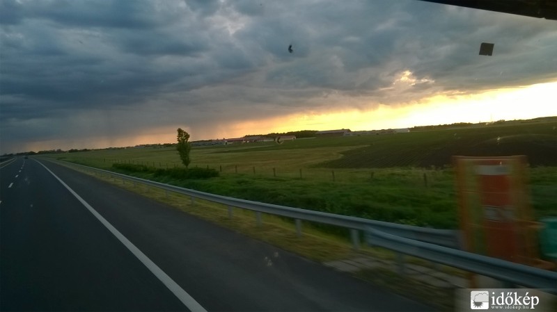 Észlelési fényképek