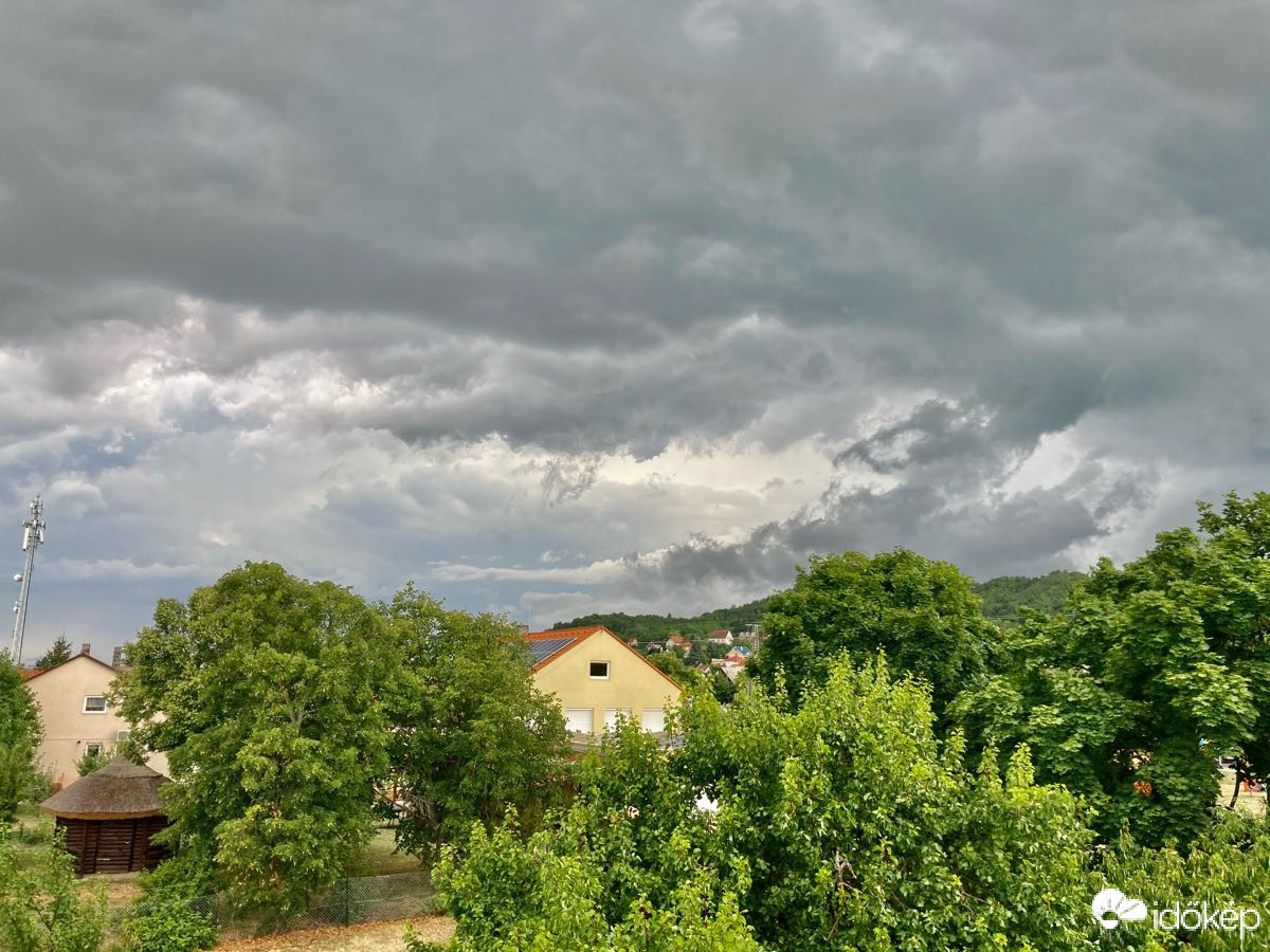 Észlelési fényképek