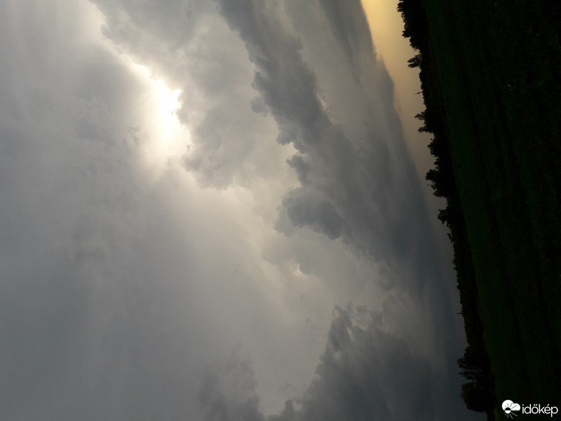 Észlelési fényképek