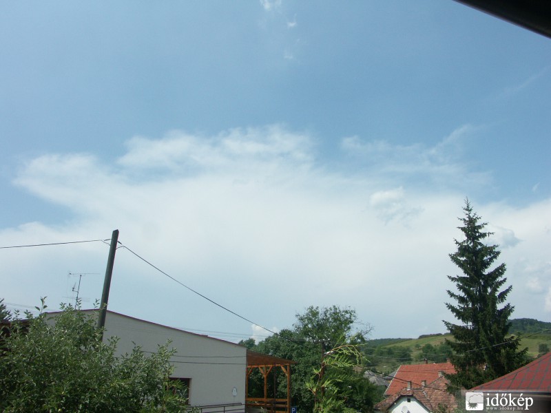 Észlelési fényképek