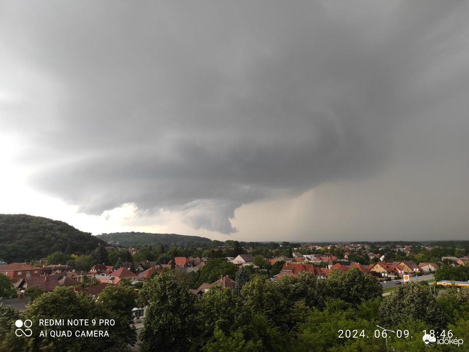 Észlelési fényképek