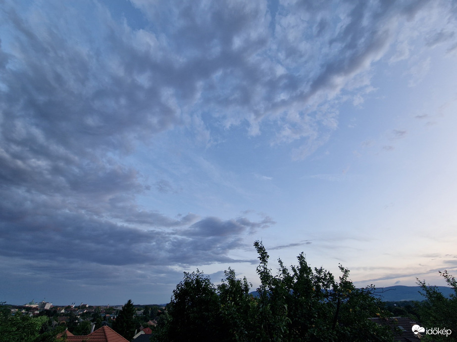 Vác