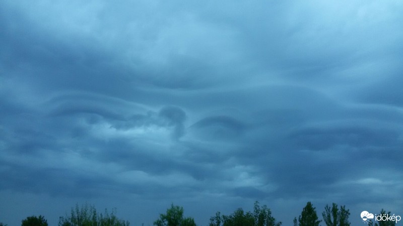 Észlelési fényképek