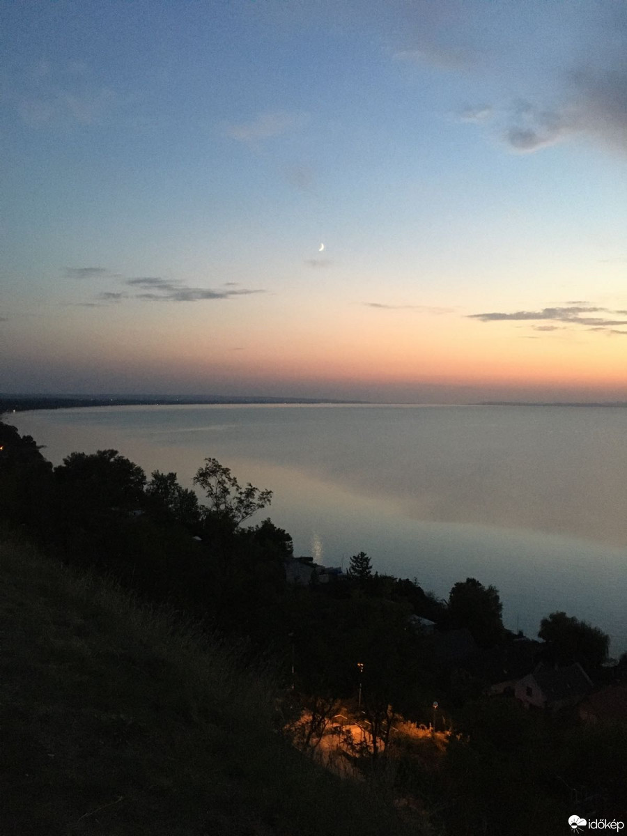 Balatonvilágos