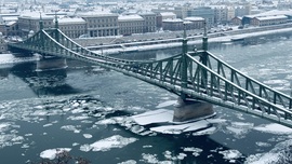 Jégzajlás a Dunán 