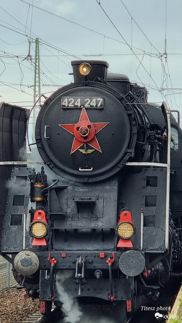 424es Vácon