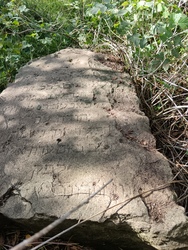 Bükkszenterzsébeti zsidótemetőben egyetlen olvasható héber írásos sírköve