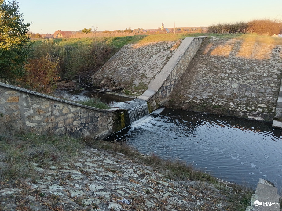 Déli zúgó a Tarnán