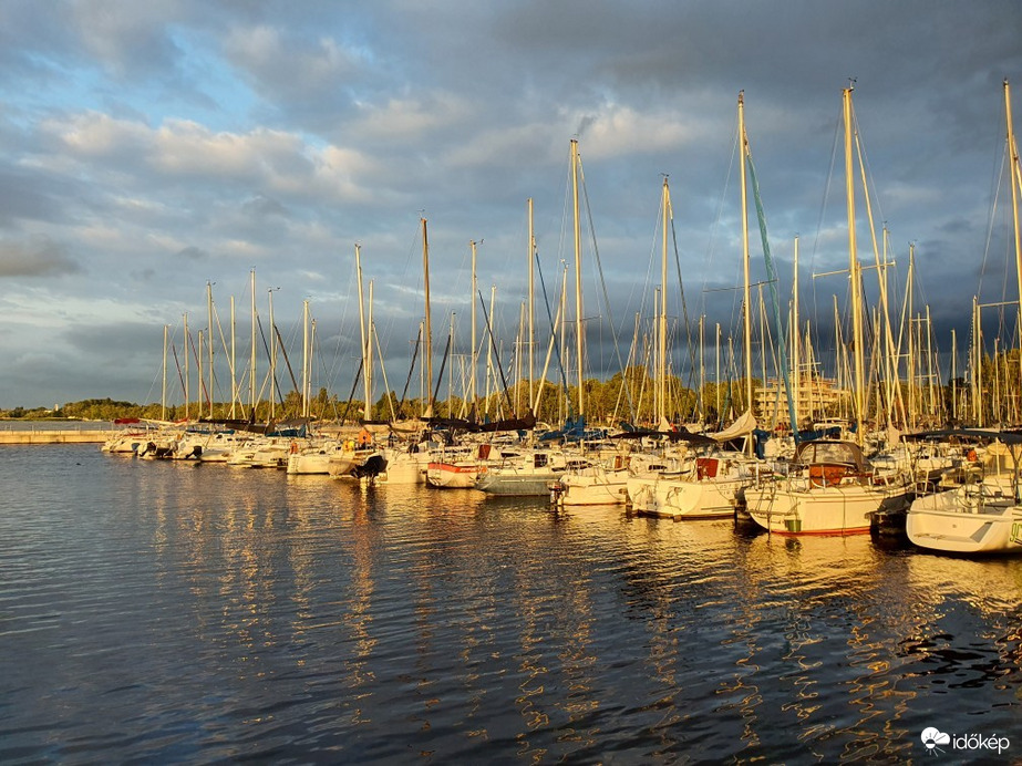 Balatonfenyves