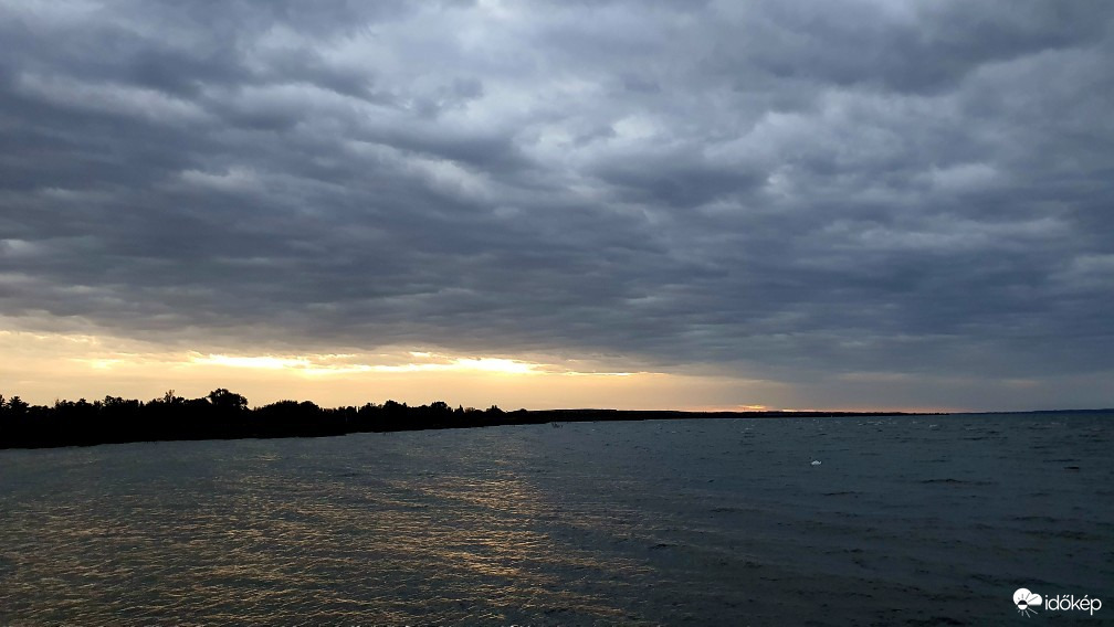 Balatonfenyves