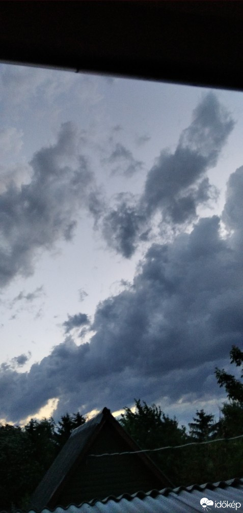 Észlelési fényképek