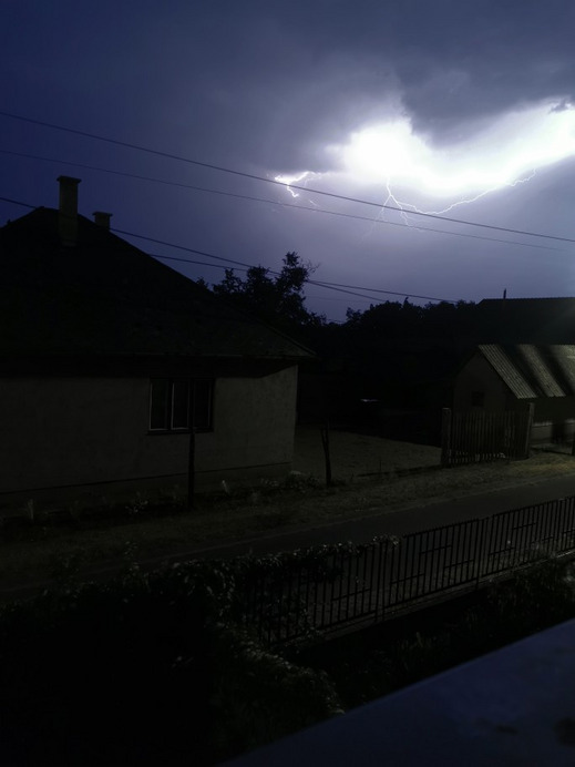 Észlelési fényképek