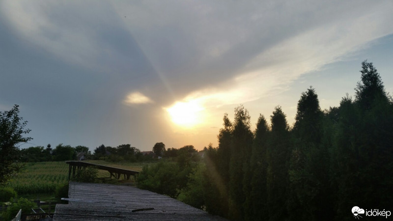 Észlelési fényképek