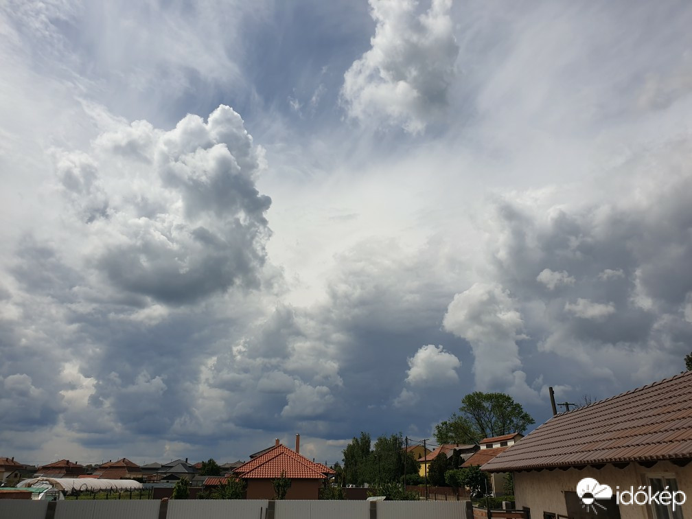 Észlelési fényképek