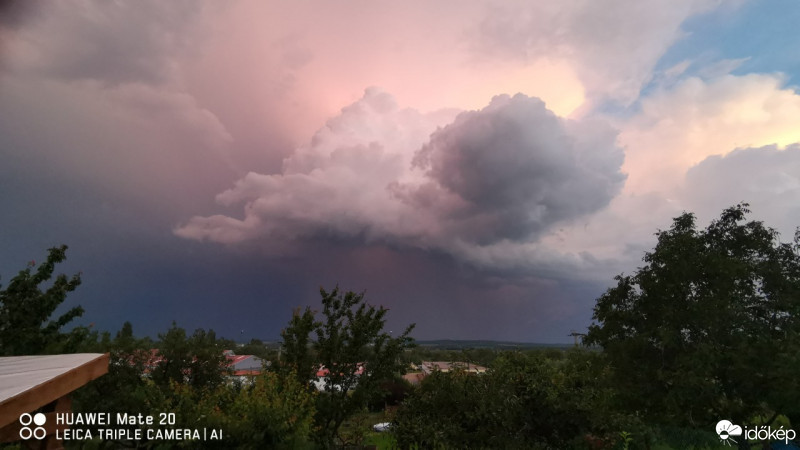 Észlelési fényképek