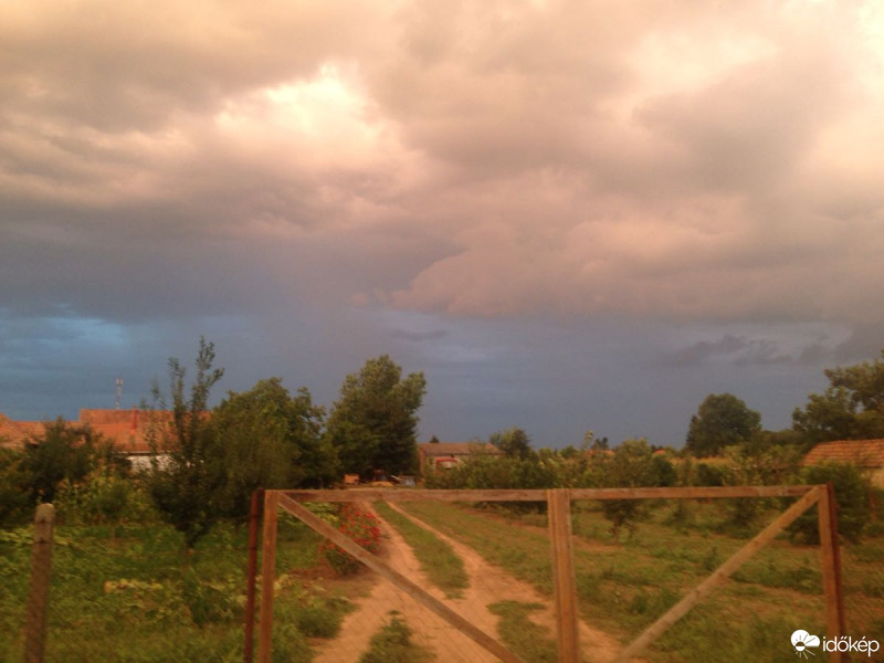 Észlelési fényképek