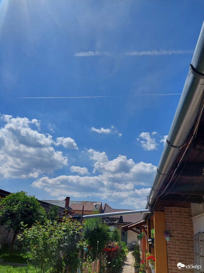 Észlelési fényképek