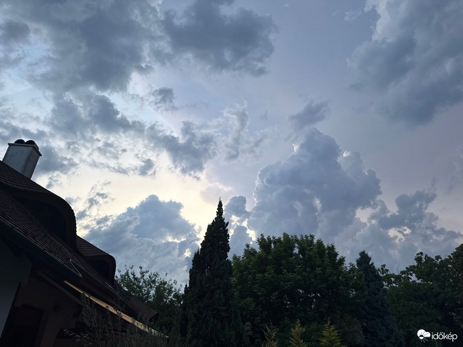 Észlelési fényképek