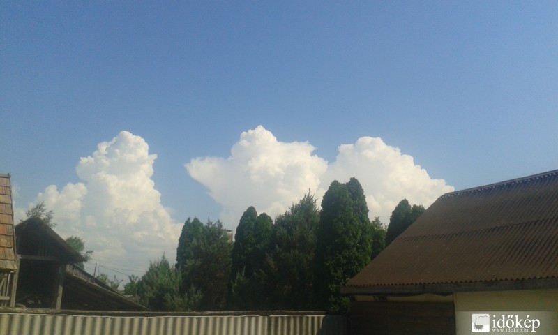 Észlelési fényképek