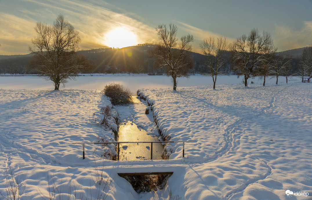 Végre látjuk a napot...