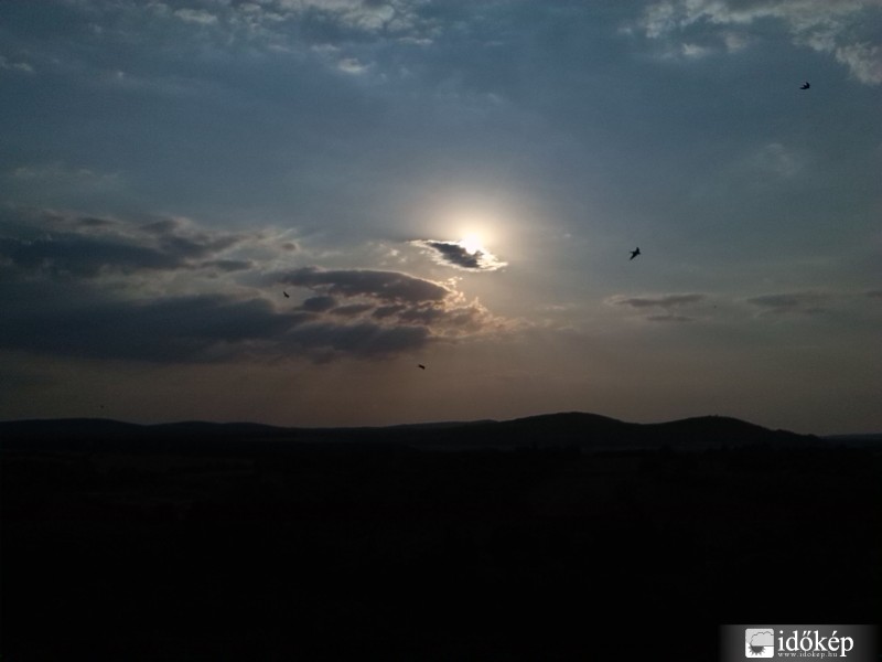 Észlelési fényképek