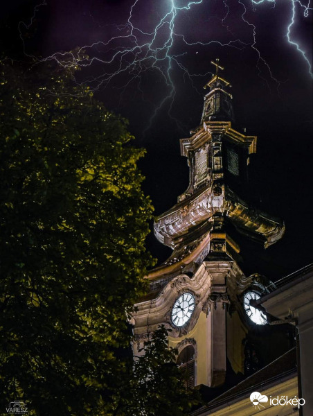 Észlelési fényképek