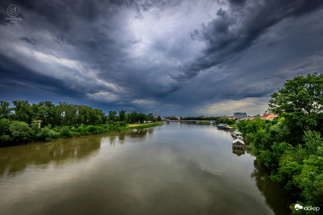 Szeged felett az ég