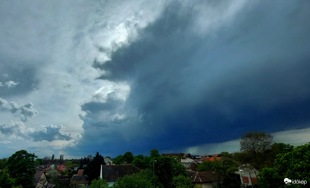 Észlelési fényképek