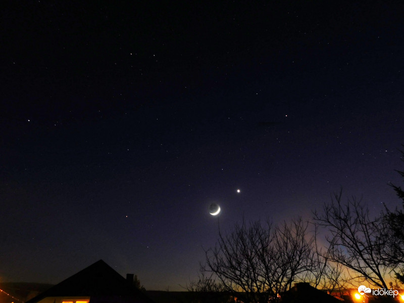 Tegnap esti Hold Vénusz kettős 