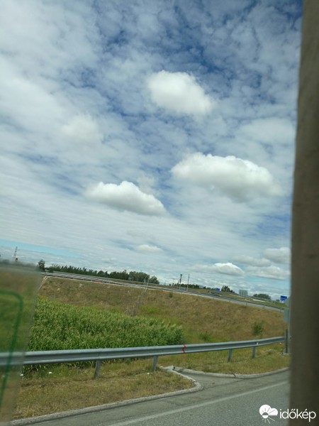 Észlelési fényképek