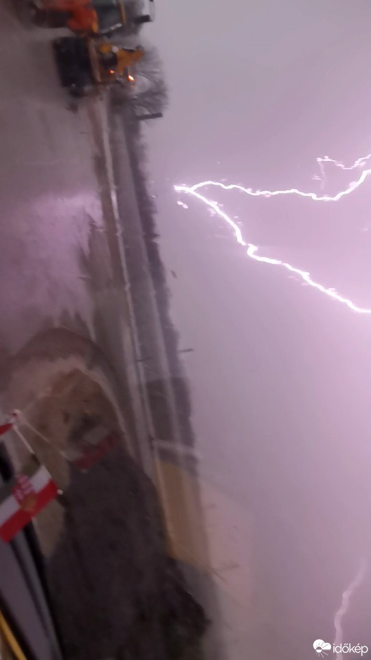 Észlelési fényképek