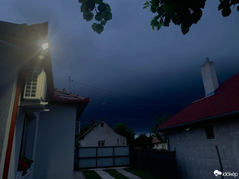 Észlelési fényképek