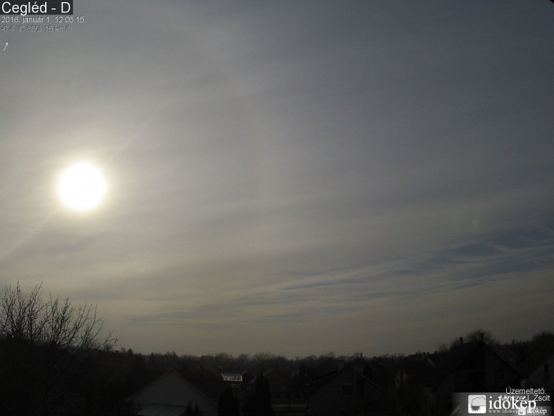 22°-os halo 2016 január elsején, délben Cegléd