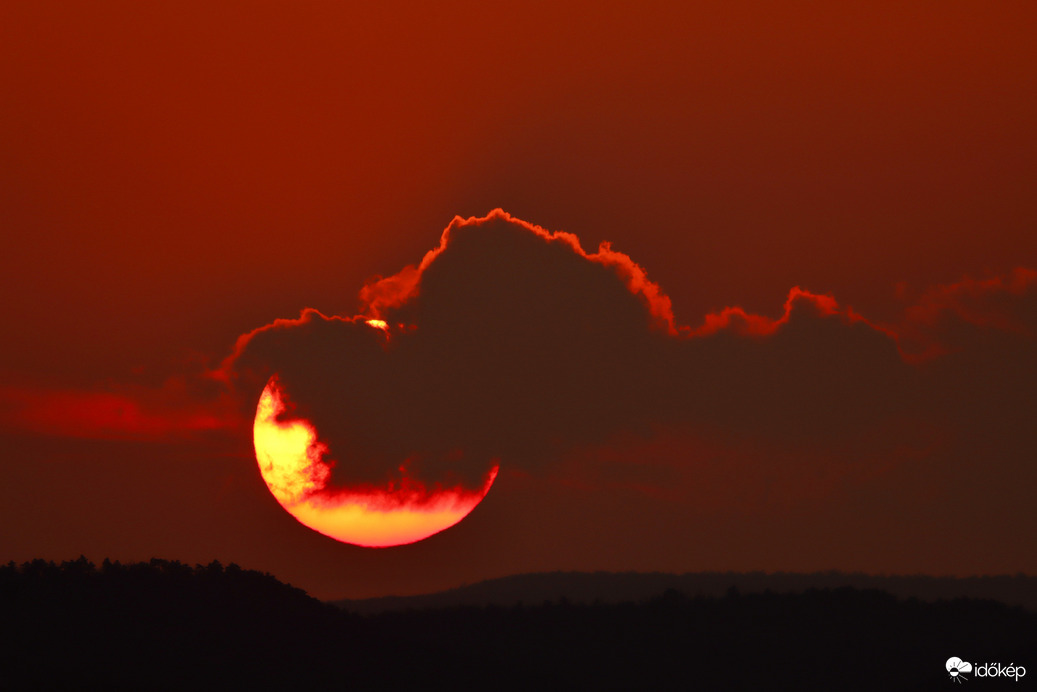 Április 10 naplemente I.