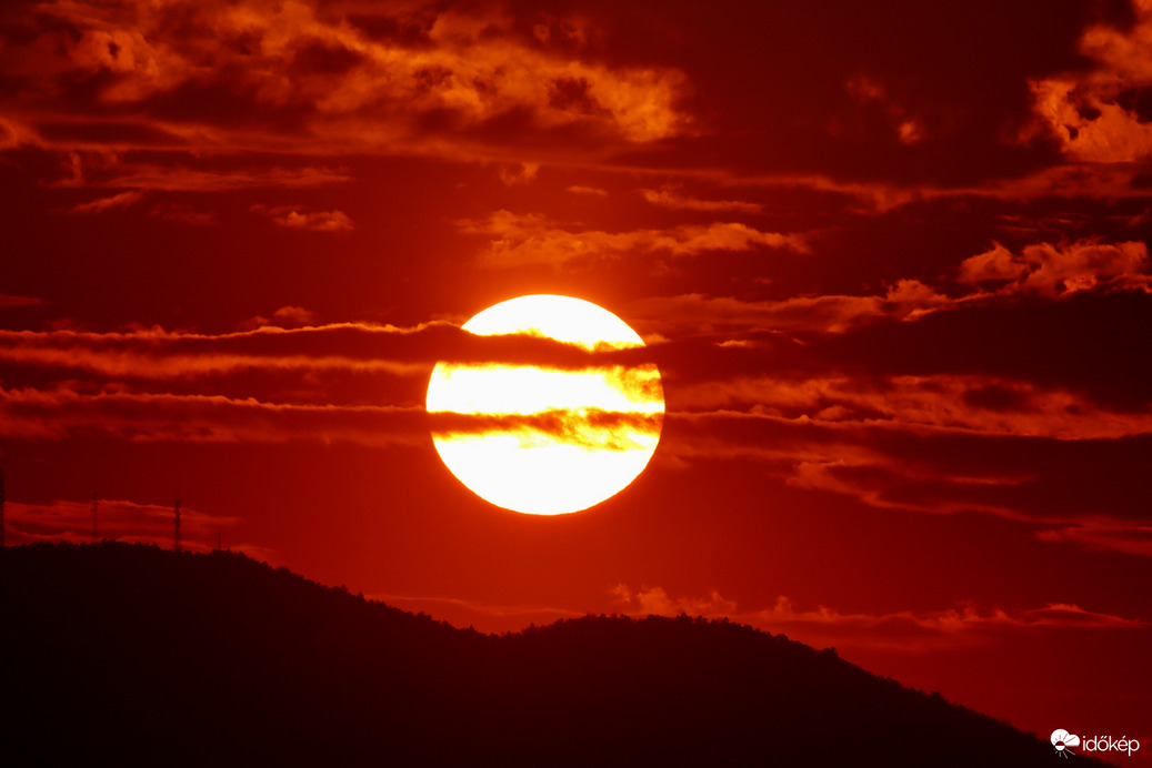 a Hármashatár-hegynél. 